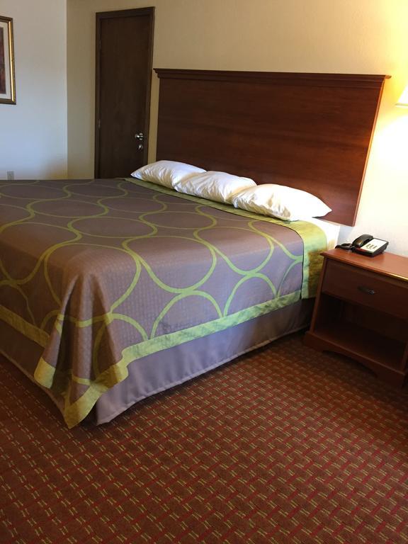 Super 8 By Wyndham Enid Hotel Eksteriør billede